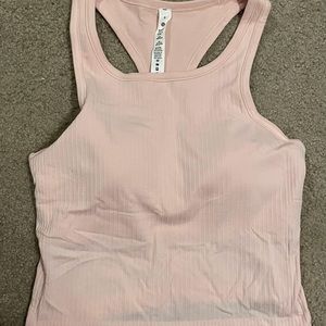 EUC lululemon cropped tank size 6
